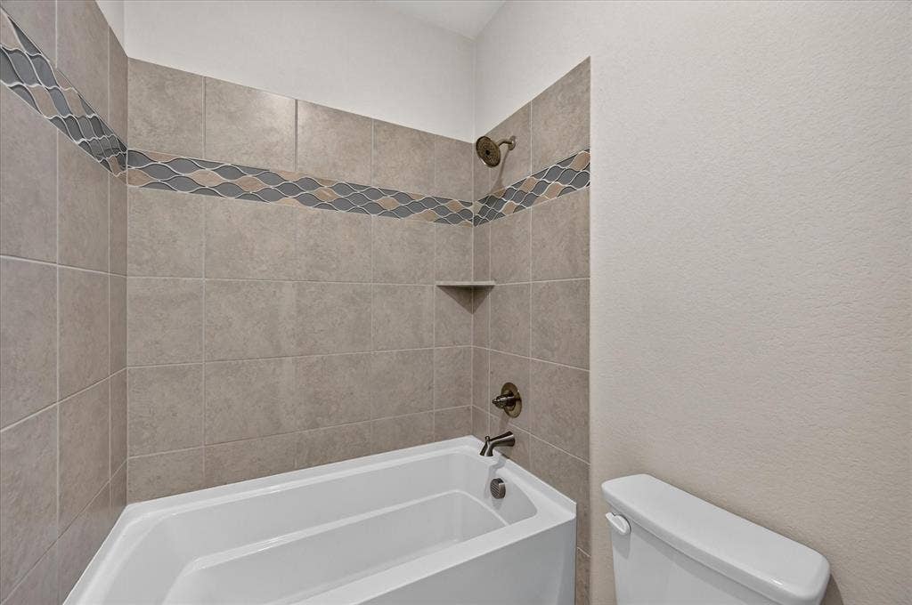 5625 Stone Lane, Midlothian, TX 76065 5625 Stone Lane, Midlothian, TX 76065
