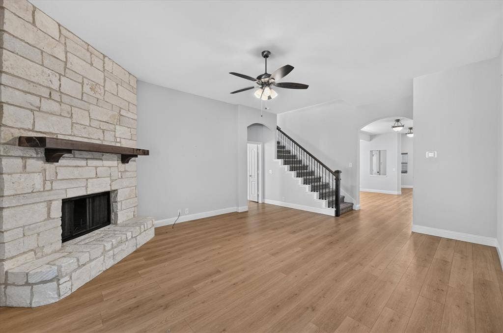 5625 Stone Lane, Midlothian, TX 76065 5625 Stone Lane, Midlothian, TX 76065