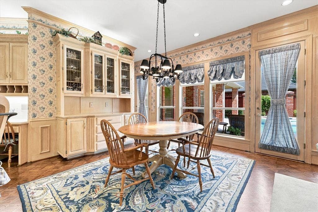 4936 Sandestin Drive, Dallas, TX 75287 4936 Sandestin Drive, Dallas, TX 75287