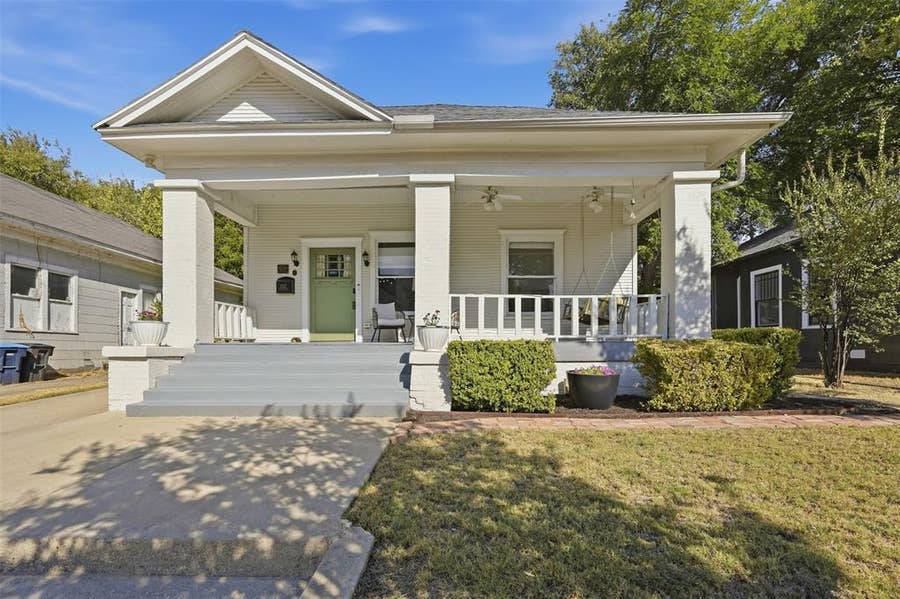 Property photo for 2227 College Avenue, Fort Worth, TX