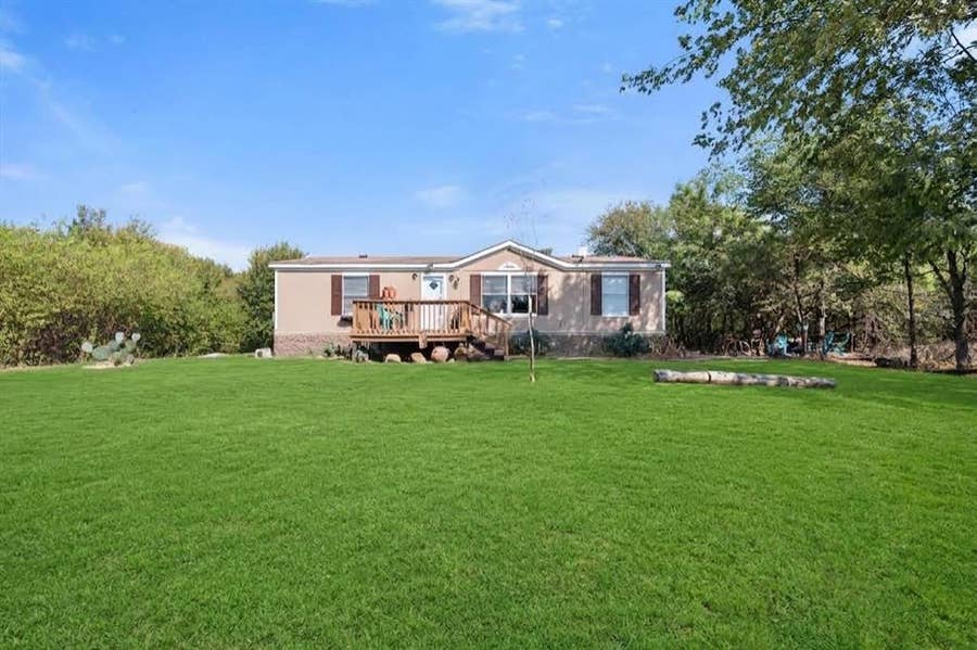 Property photo for 309 SE County Road 3048a, Corsicana, TX