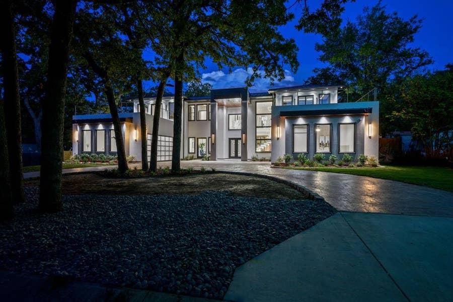 Property photo for 2919 Sutton Place, Southlake, TX