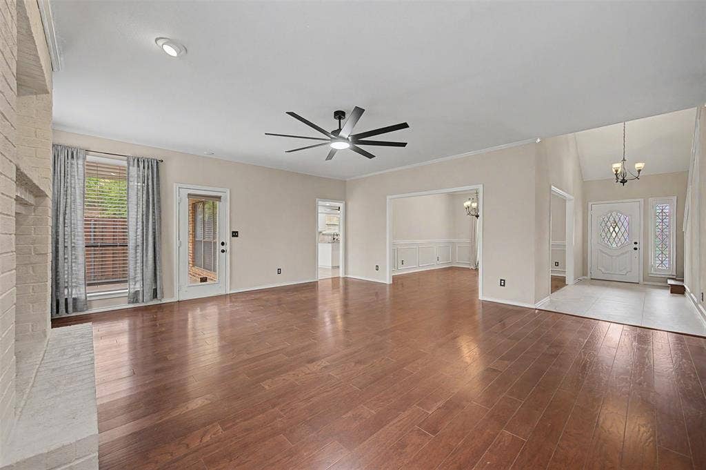 68 Legend Road, Benbrook, TX 76132 68 Legend Road, Benbrook, TX 76132