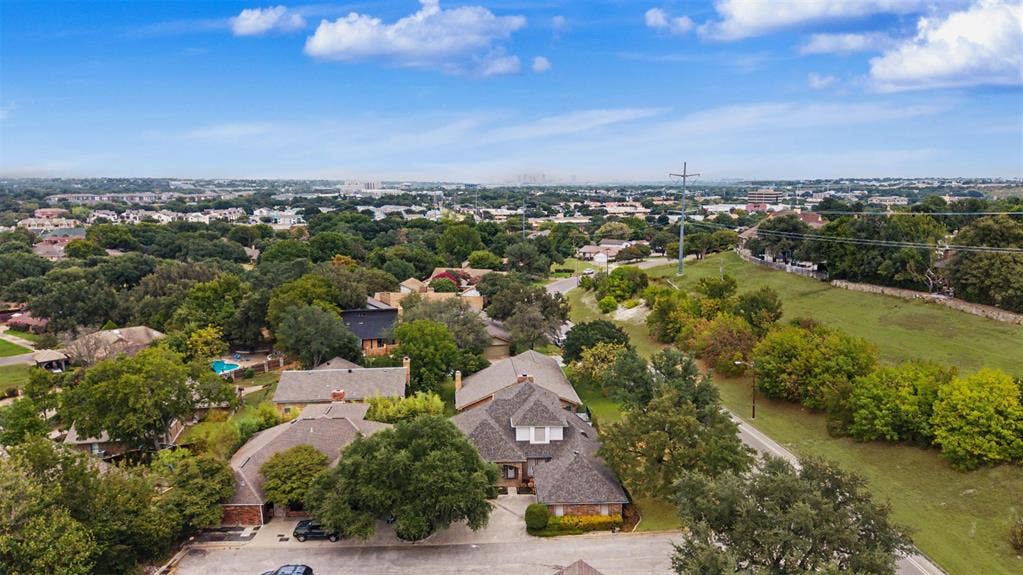 68 Legend Road, Benbrook, TX 76132 68 Legend Road, Benbrook, TX 76132