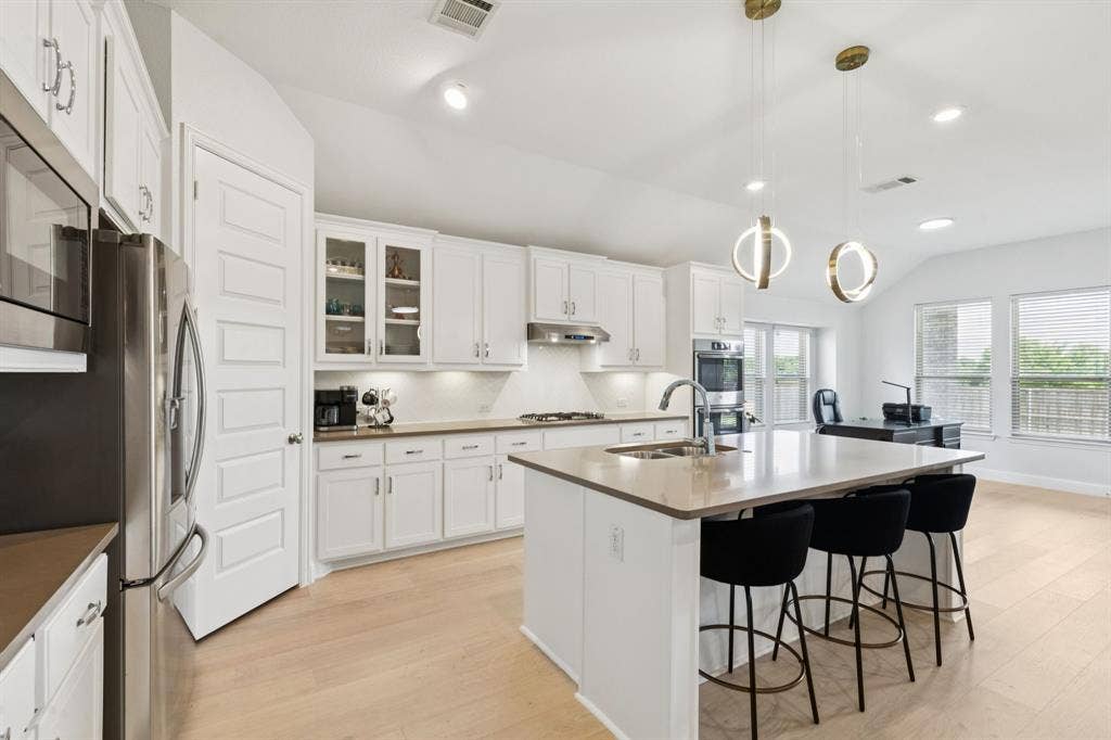 3009 Charles Drive, Wylie, TX 75098 3009 Charles Drive, Wylie, TX 75098