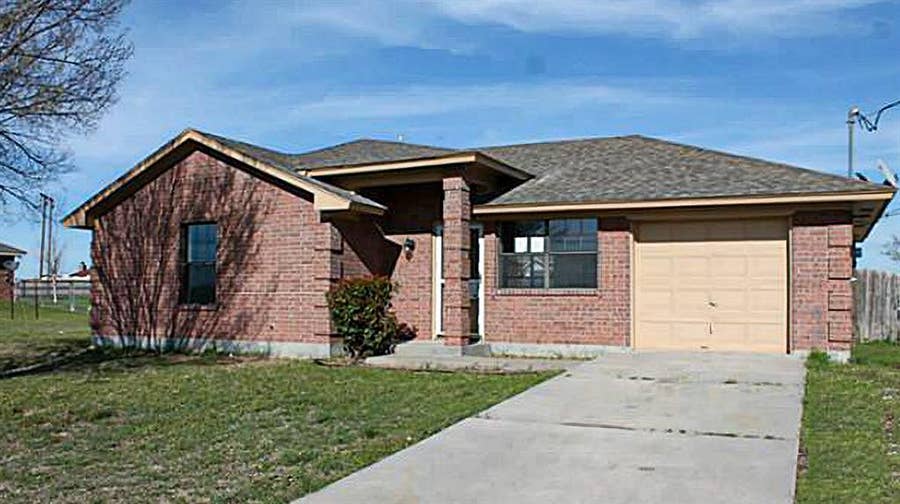 Property photo for 803 S Wickham Street, Alvord, TX