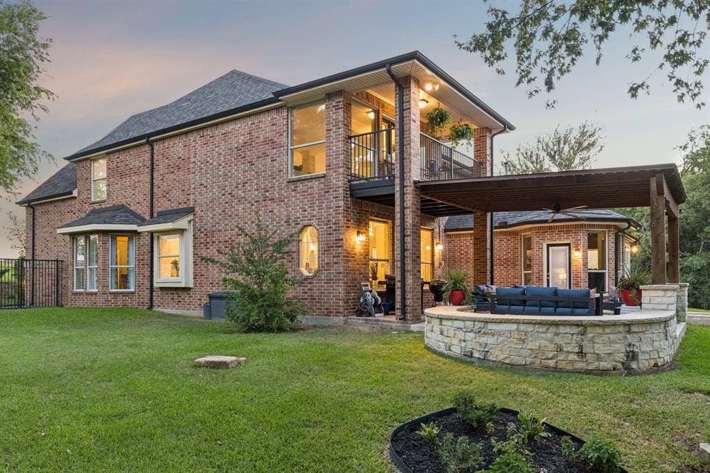 2647 Creekwood Drive, Cedar Hill, TX 75104 2647 Creekwood Drive, Cedar Hill, TX 75104