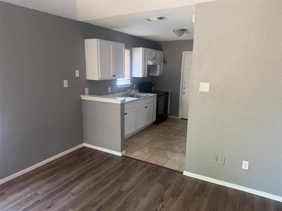 Property photo for 5334 Flamingo Road, Fort Worth, TX