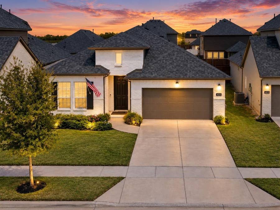 Property photo for 405 Hoot Owl Hill, Weston, TX