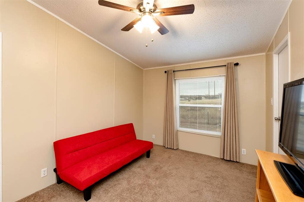 174 Denton Heights Lane, Weatherford, TX 76085