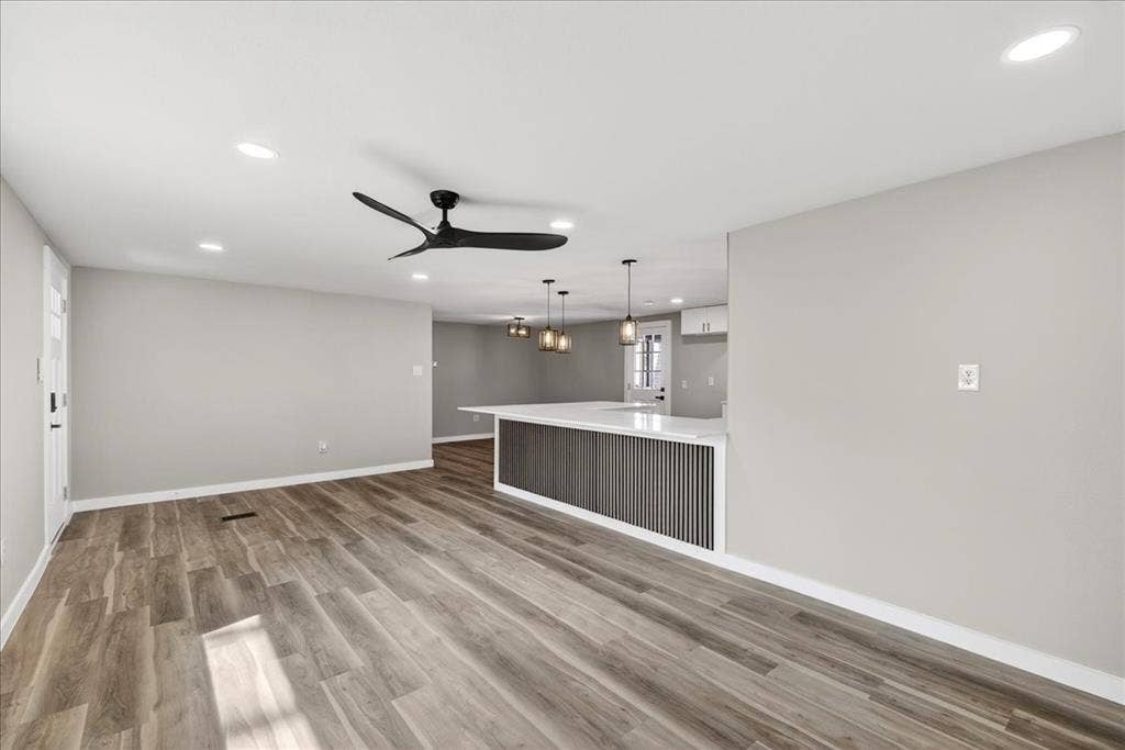 107 Lakewood Drive, Mabank, TX 75156 107 Lakewood Drive, Mabank, TX 75156