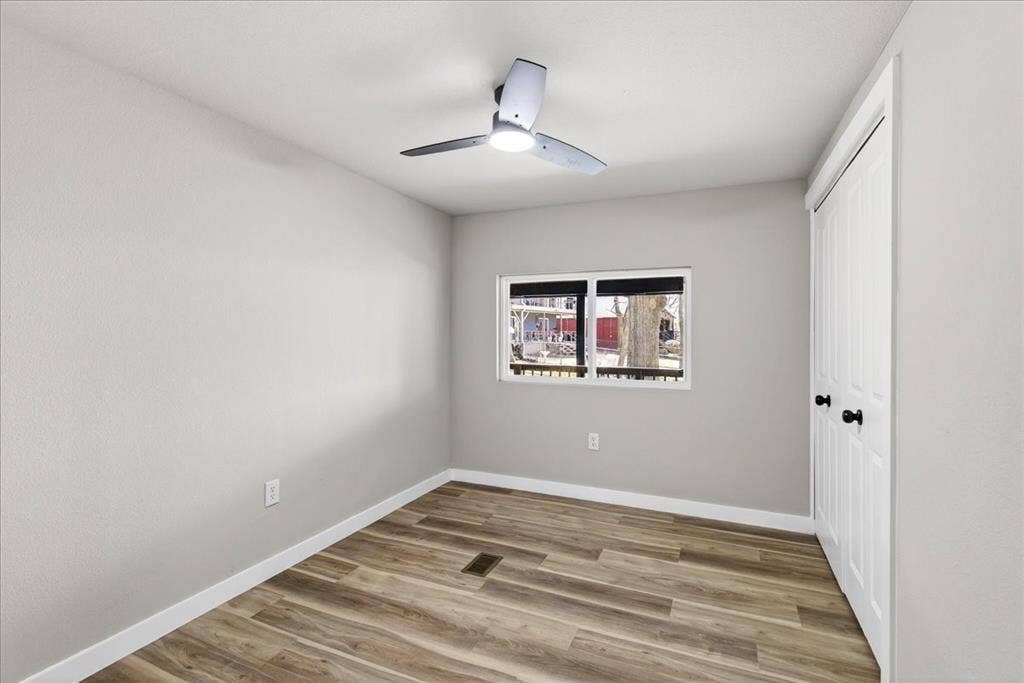107 Lakewood Drive, Mabank, TX 75156 Water side Bedroom#1