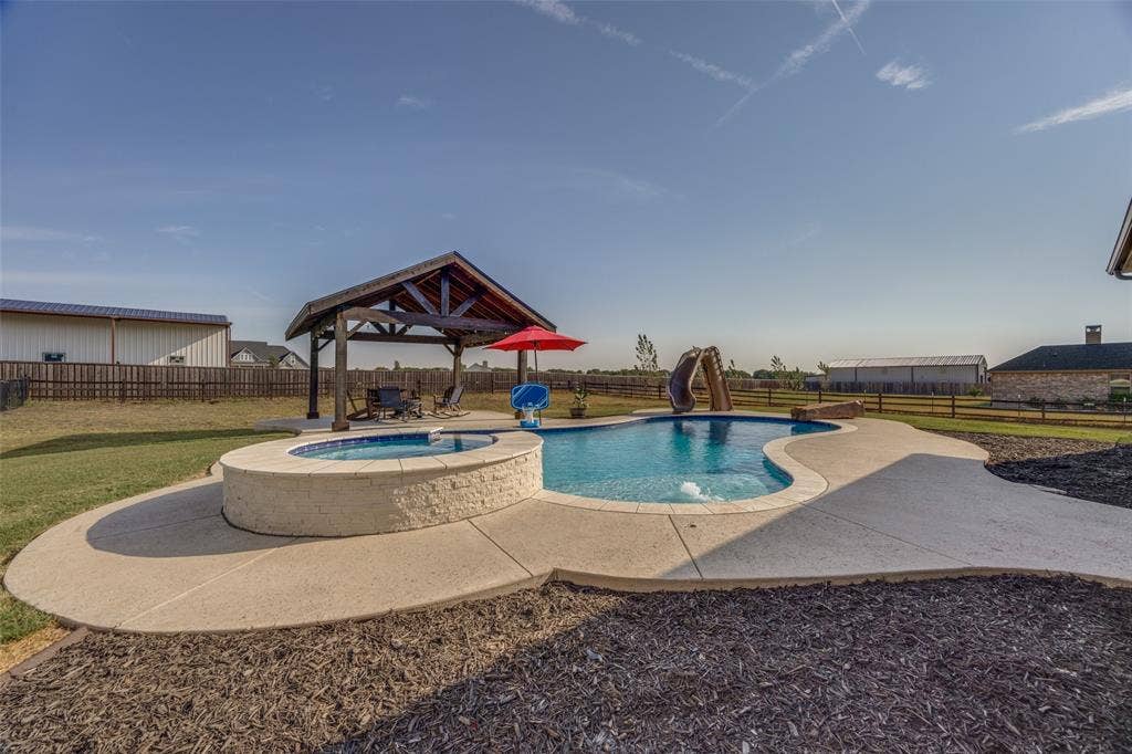 341 George Road, Howe, TX 75459