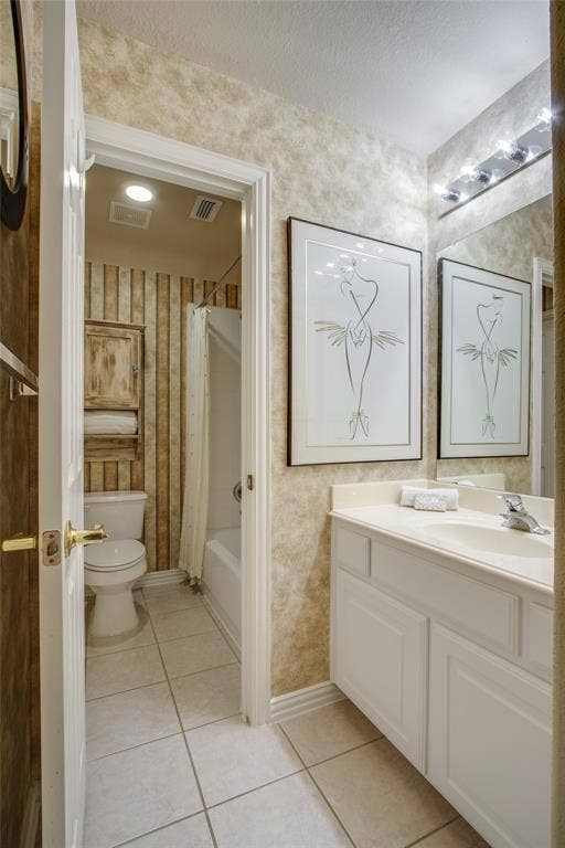 2705 Quail Cove Drive, Highland Village, TX 75077