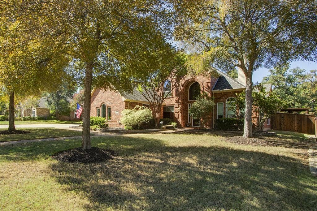 2705 Quail Cove Drive, Highland Village, TX 75077
