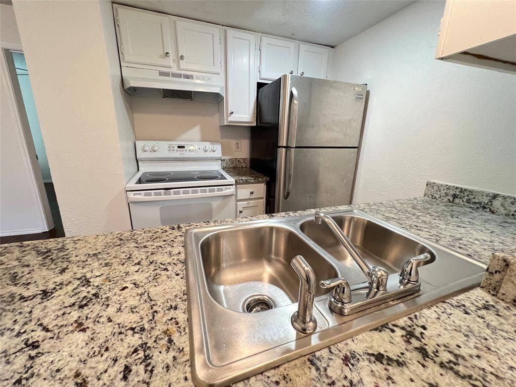 9520 Royal Lane, #322, Dallas, TX 75243 9520 Royal Lane, #322, Dallas, TX 75243