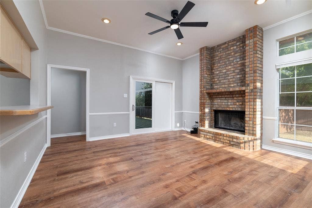 1412 S Elm Street, Weatherford, TX 76086 1412 S Elm Street, Weatherford, TX 76086
