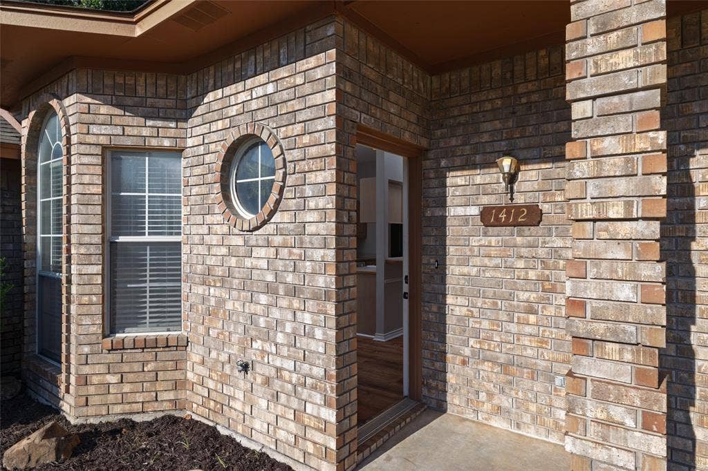1412 S Elm Street, Weatherford, TX 76086 1412 S Elm Street, Weatherford, TX 76086