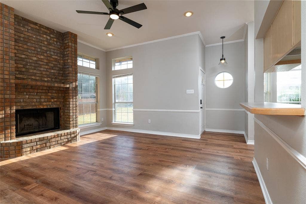 1412 S Elm Street, Weatherford, TX 76086 1412 S Elm Street, Weatherford, TX 76086