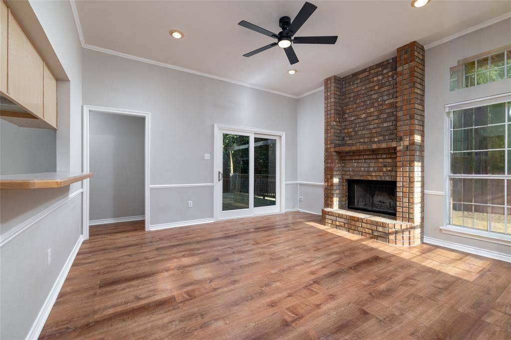 1412 S Elm Street, Weatherford, TX 76086 1412 S Elm Street, Weatherford, TX 76086