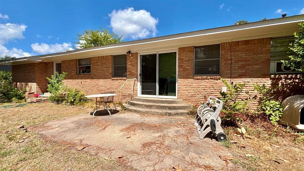 1723 Montrose Drive, Tyler, TX 75701 1723 Montrose Drive, Tyler, TX 75701