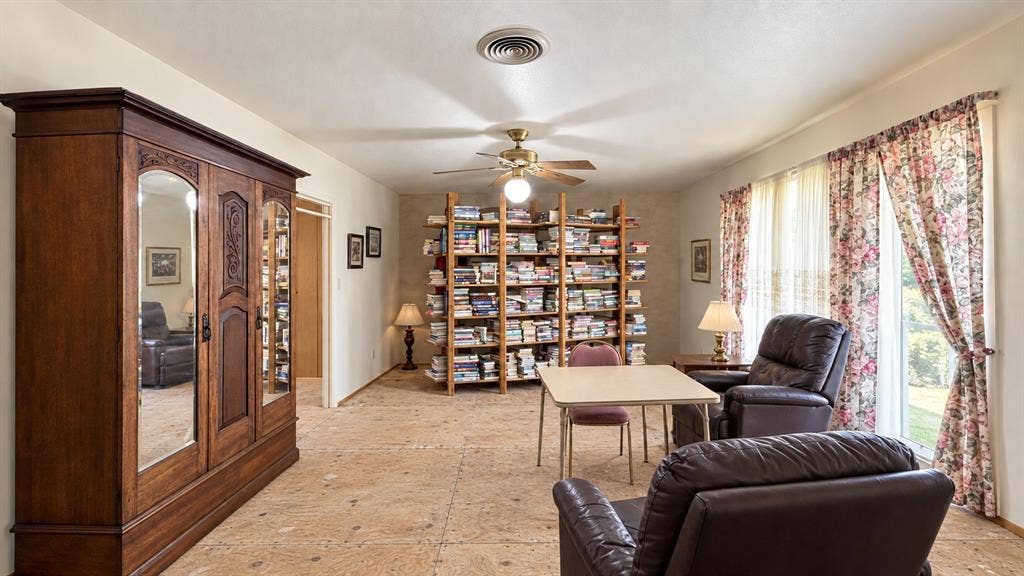 1723 Montrose Drive, Tyler, TX 75701 1723 Montrose Drive, Tyler, TX 75701
