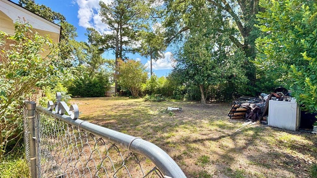 1723 Montrose Drive, Tyler, TX 75701 1723 Montrose Drive, Tyler, TX 75701