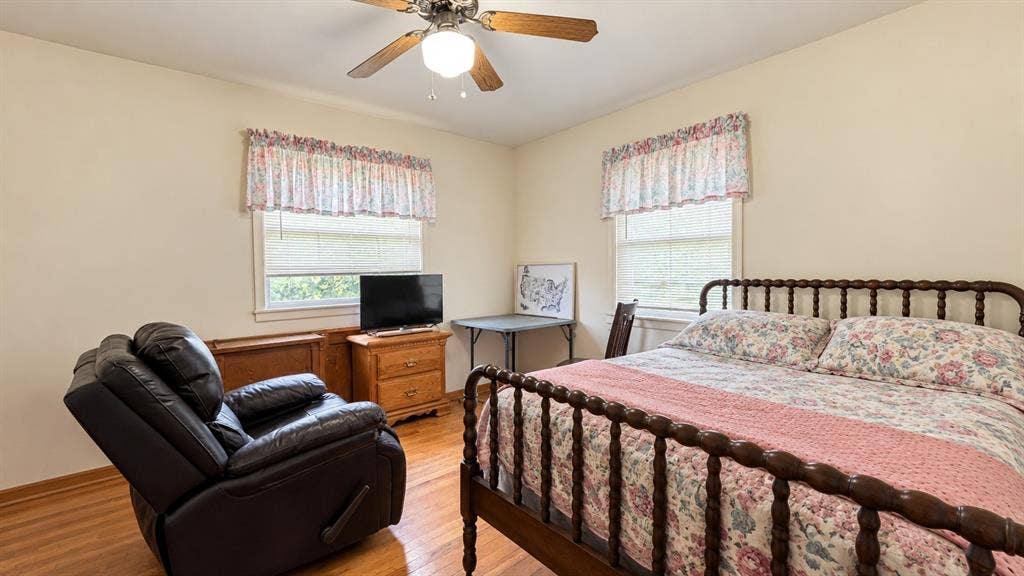 1723 Montrose Drive, Tyler, TX 75701 1723 Montrose Drive, Tyler, TX 75701