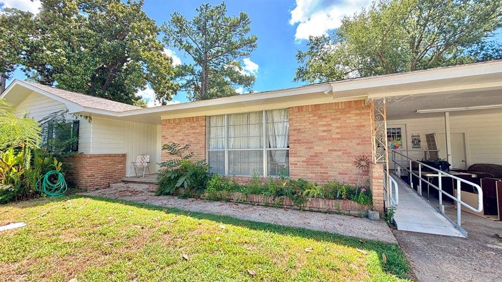 1723 Montrose Drive, Tyler, TX 75701 1723 Montrose Drive, Tyler, TX 75701
