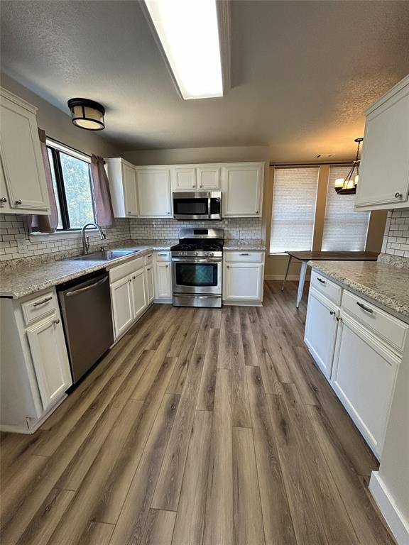 602 N River Crest, Leander, TX 78641 602 N River Crest, Leander, TX 78641