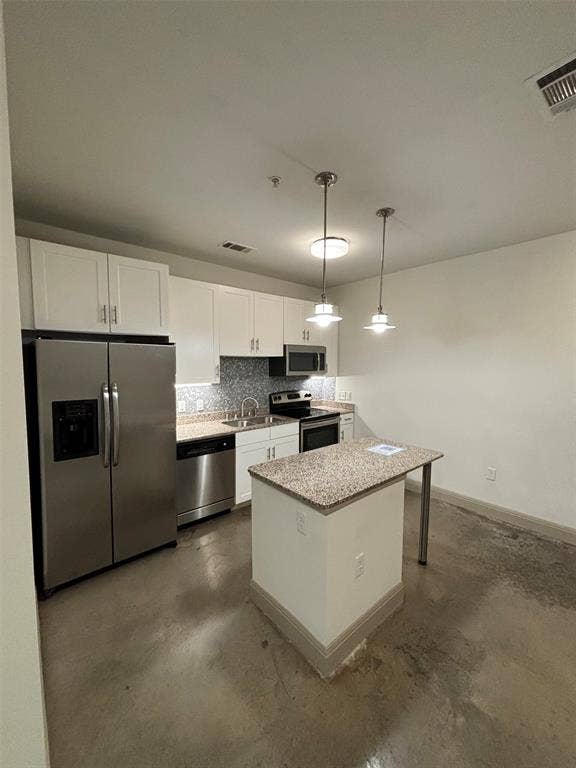 Property photo for 801 N Bishop Avenue, #1-203, Dallas, TX