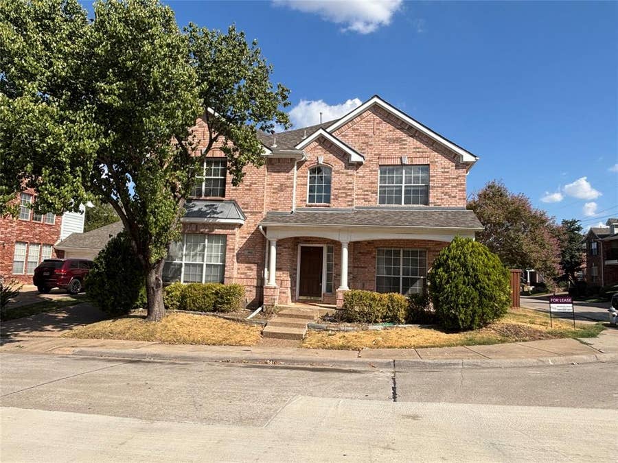 Property photo for 462 Richmond Street, Irving, TX