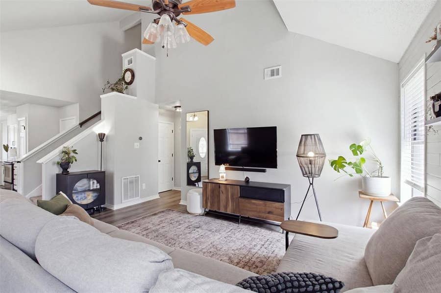 Property photo for 10117 Leatherwood Drive, Fort Worth, TX