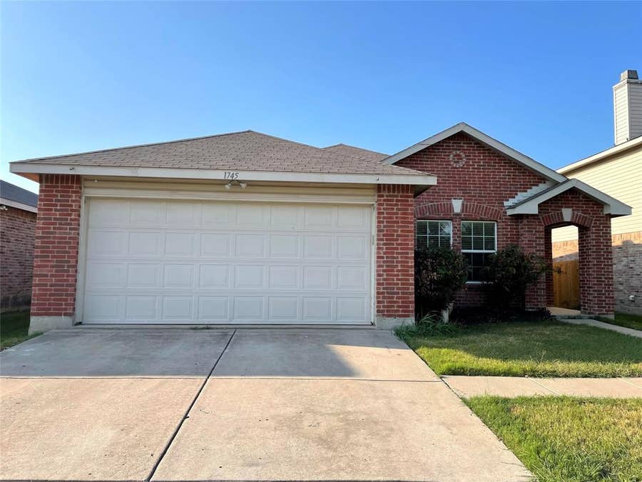 Property photo for 1745 Diamond Lake Trail, Fort Worth, TX