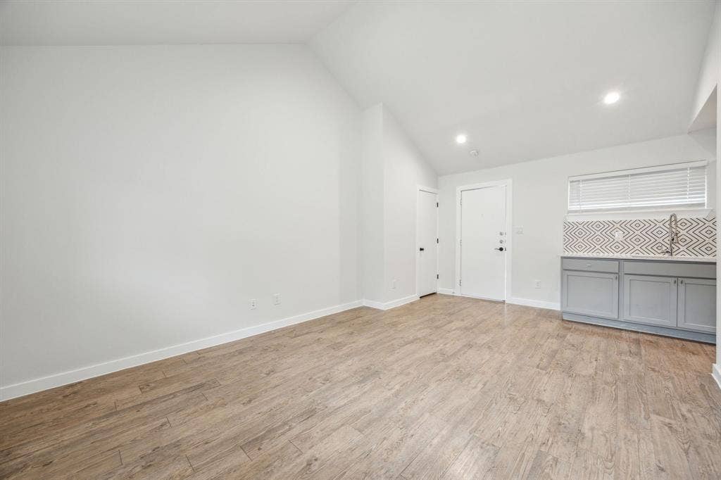 5018 San Jacinto Street, #108, Dallas, TX 75206
