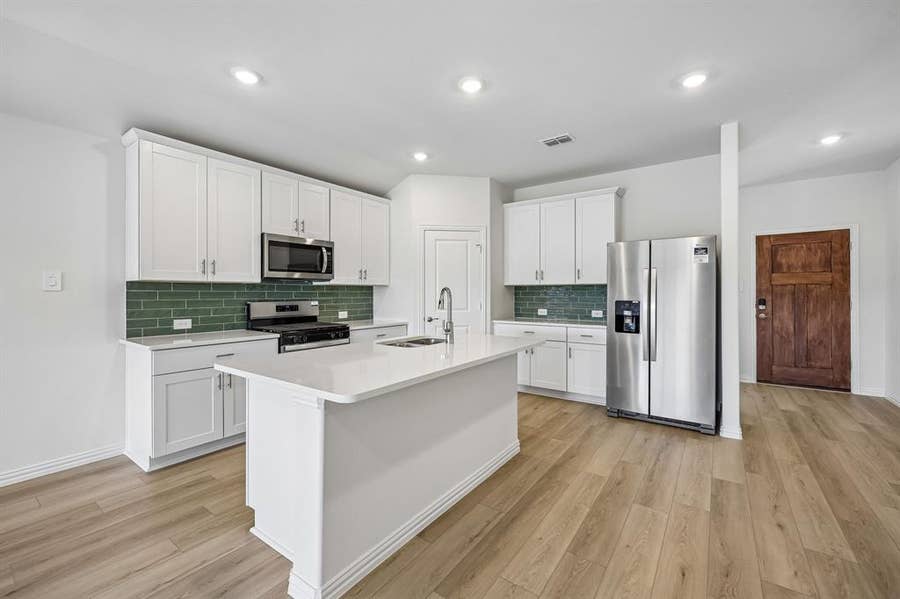 Property photo for 2107 Longchamp Lane, Seagoville, TX