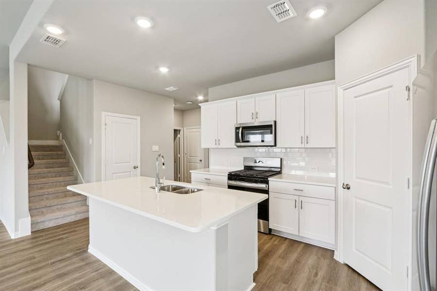 Property photo for 1582 Coldwater Way, Crandall, TX