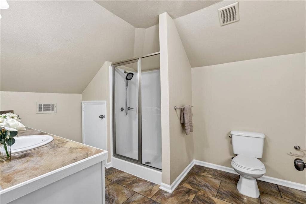 7900 Private Road 7905, Athens, TX 75752 7900 Private Road 7905, Athens, TX 75752