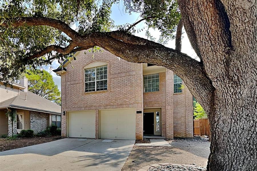 Property photo for 1677 Prescott Circle, Flower Mound, TX