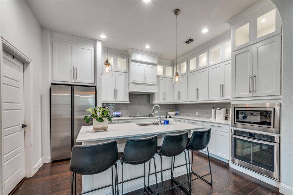 7213 W Nirvana Circle, North Richland Hills, TX 76182 7213 W Nirvana Circle, North Richland Hills, TX 76182