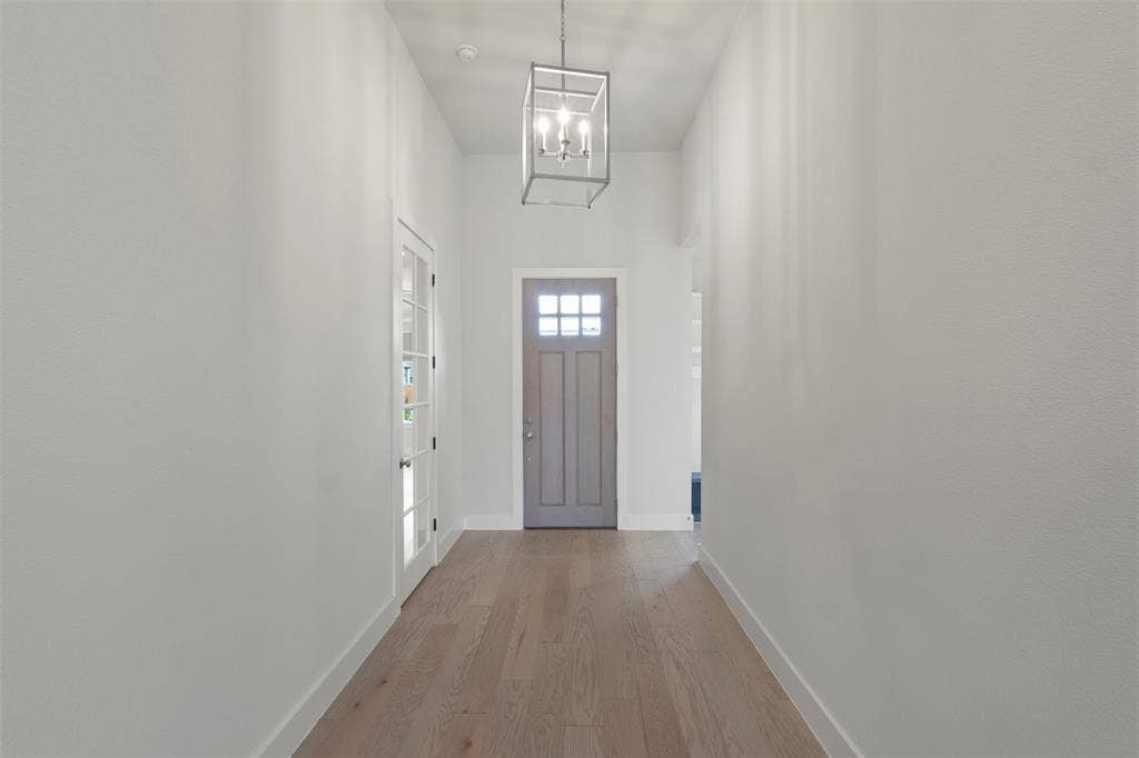 3905 Henley Lane, Garland, TX 75043 8 Ft Wood Door