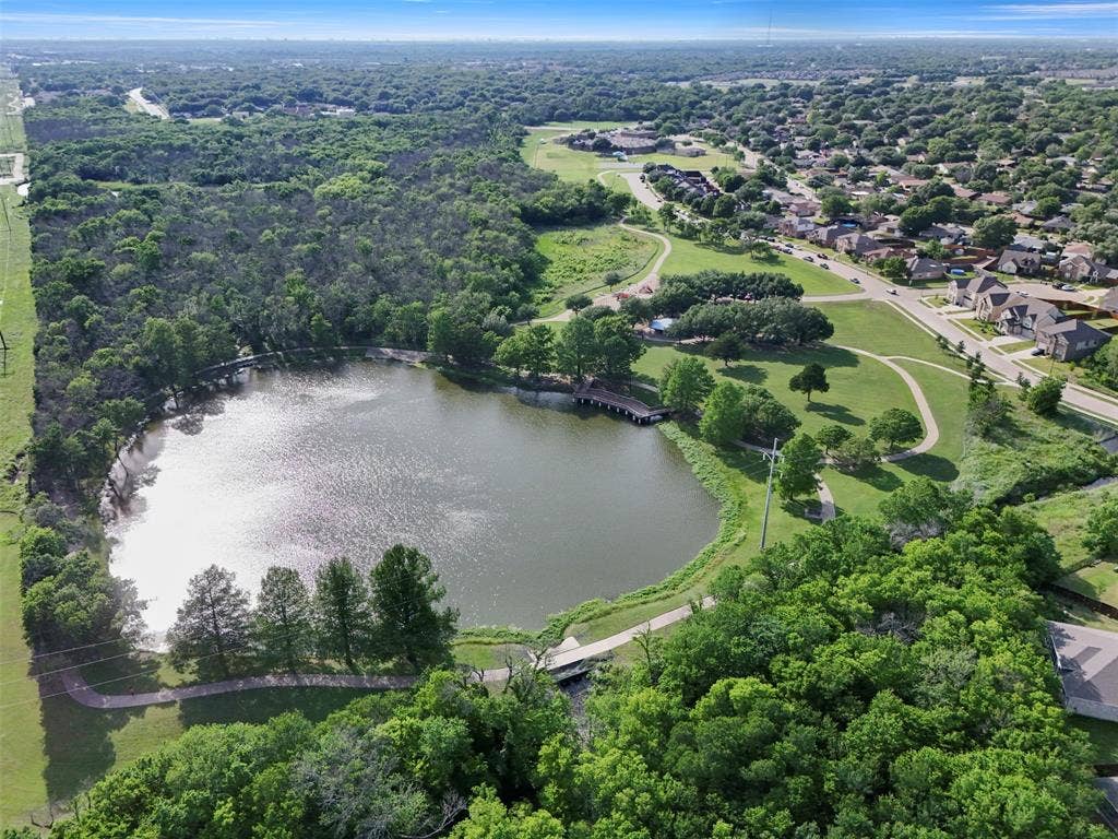 3905 Henley Lane, Garland, TX 75043 3905 Henley Lane, Garland, TX 75043