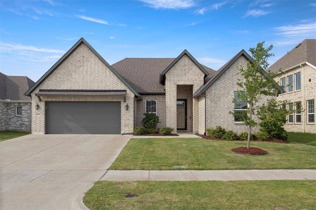 3905 Henley Lane, Garland, TX 75043 3905 Henley Lane, Garland, TX 75043