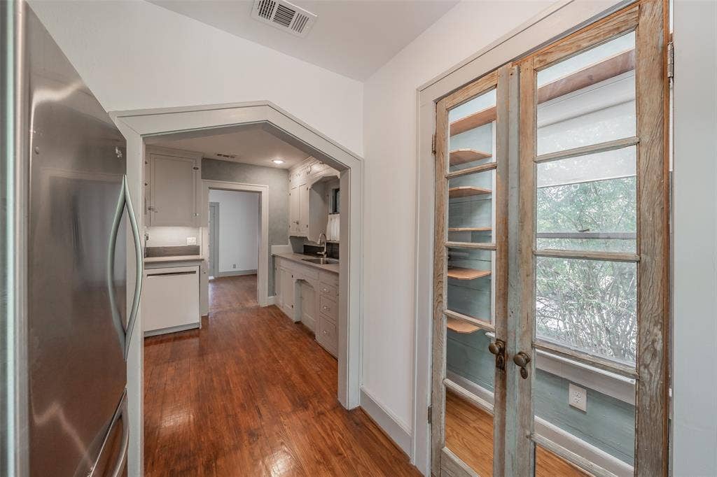 1411 Rosemon Avenue, Carrollton, TX 75006 1411 Rosemon Avenue, Carrollton, TX 75006