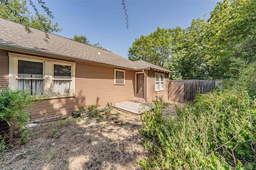 1411 Rosemon Avenue, Carrollton, TX 75006 1411 Rosemon Avenue, Carrollton, TX 75006