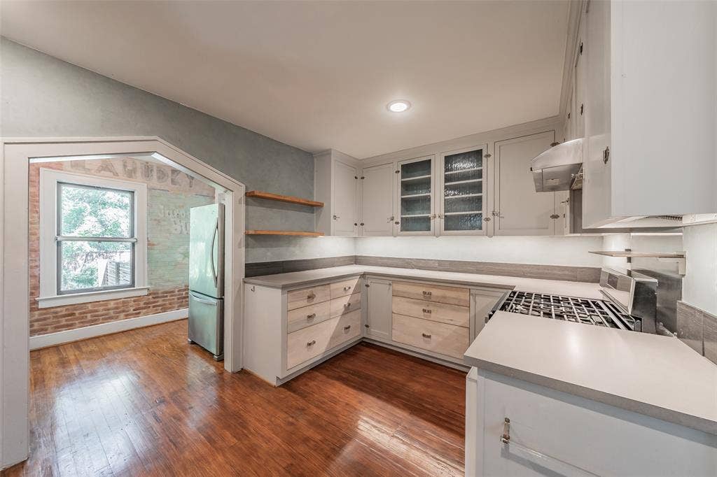 1411 Rosemon Avenue, Carrollton, TX 75006 1411 Rosemon Avenue, Carrollton, TX 75006
