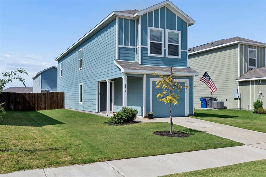 Property photo for 228 Boxberry Way, Princeton, TX