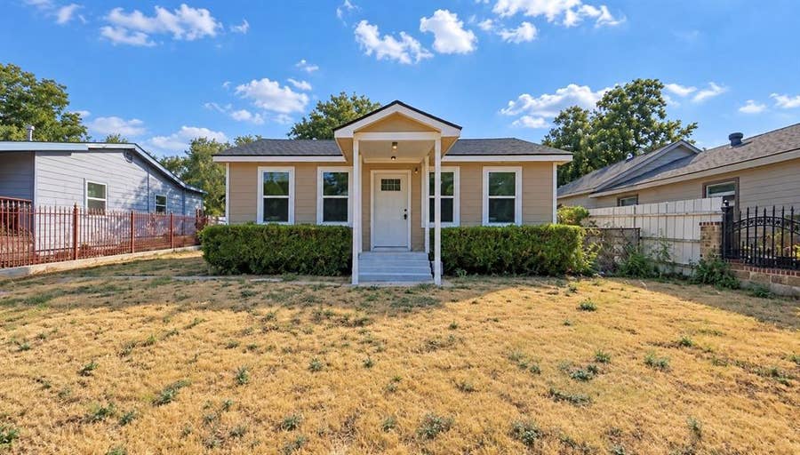 Property photo for 3019 NW 27th Street, Fort Worth, TX