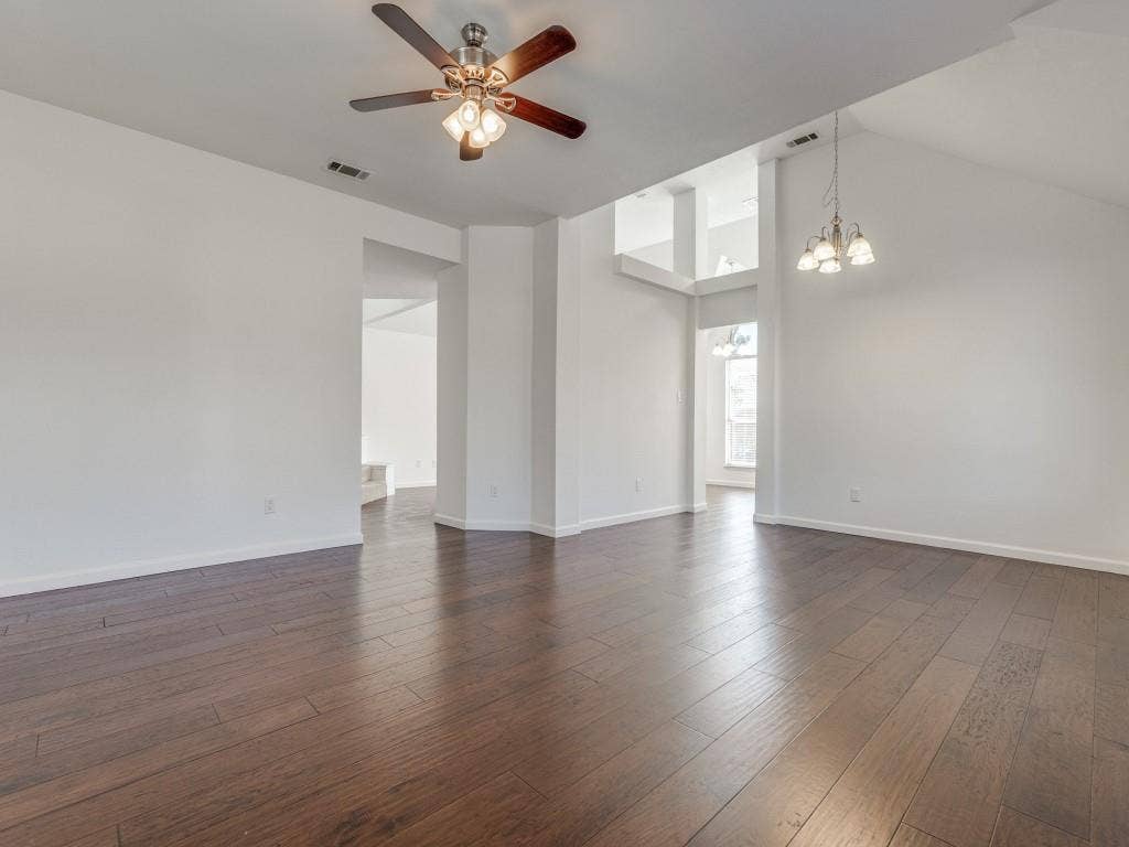6841 Bellehaven Drive, Plano, TX 75023 6841 Bellehaven Drive, Plano, TX 75023