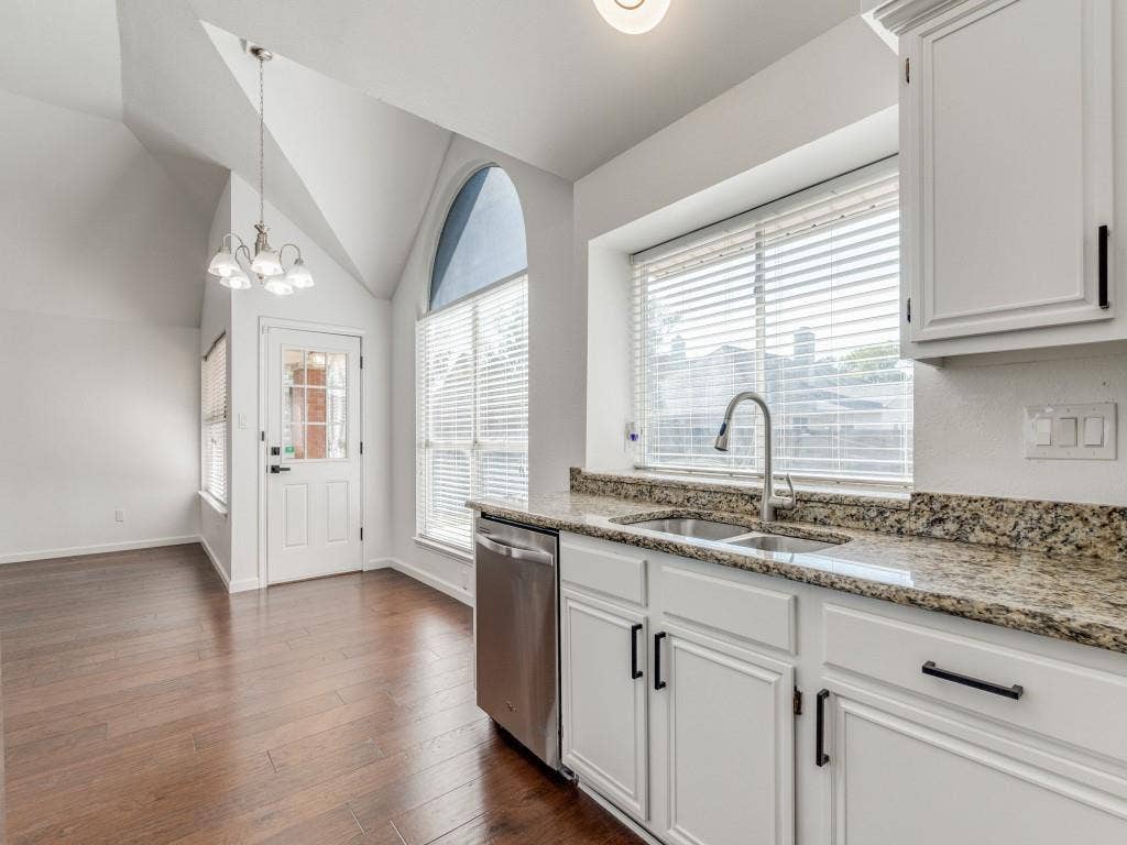 6841 Bellehaven Drive, Plano, TX 75023 6841 Bellehaven Drive, Plano, TX 75023